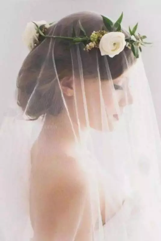心理測試:假如結婚,你會戴哪個頭紗?測你婚後會不會被欺負成黃臉婆