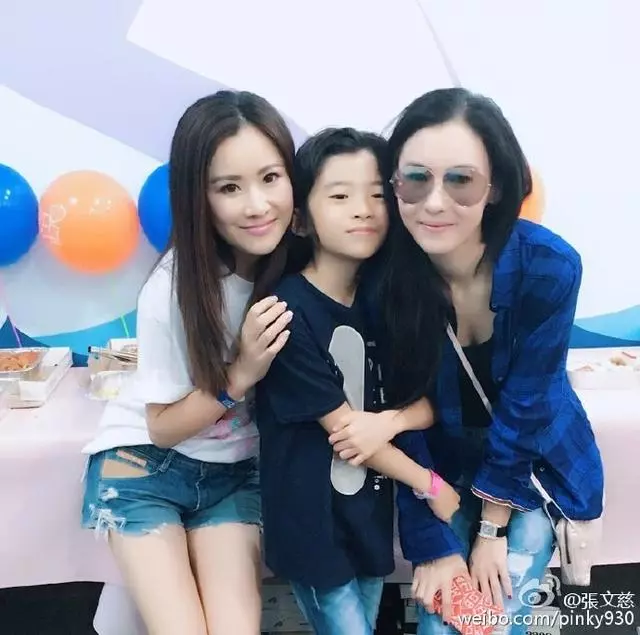 張柏芝為兒子精心舉辦生日會,一家三口真實寫照:幸福的生活請別提謝霆鋒,謝霆鋒卻曬出這樣一張照片!