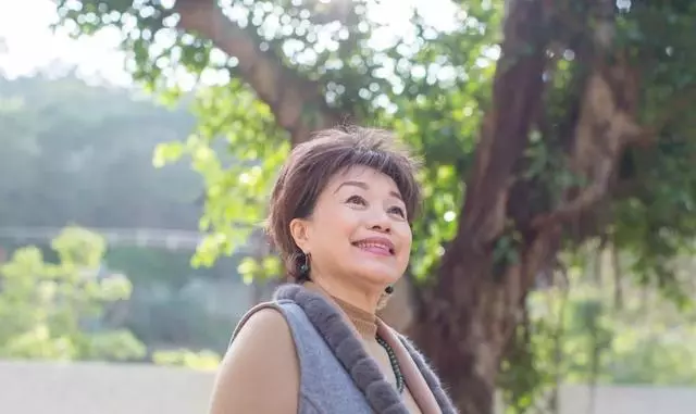 演足20年大媽!69歲TVB老戲骨至今仍未成家:我最討厭結婚