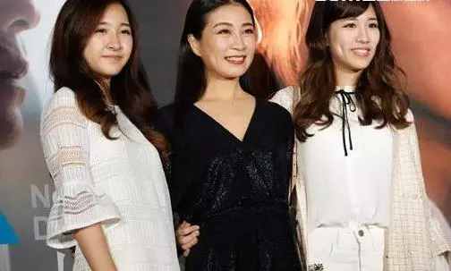 方文琳「半年內痛失2親人」淚嘆生命好脆弱,皈依佛教「想簽器捐卡」:人走了遺愛人間!