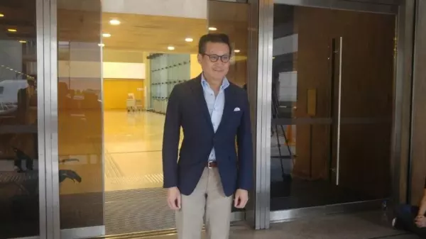 爺孫戀破局原因不單純?她被爆出分手大40歲富豪…疑似出軌勾搭55歲新歡「超驚人背景曝光」