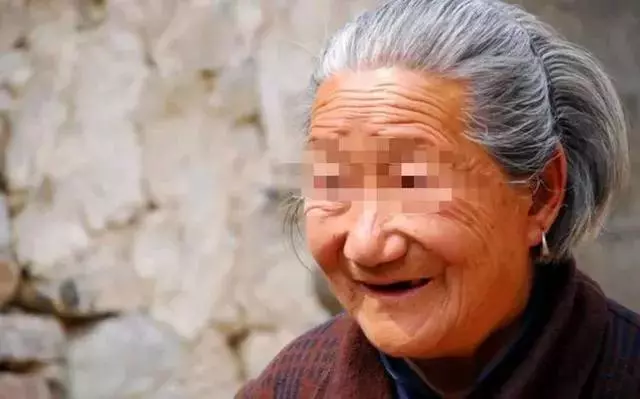 兒媳不孕 兒子卻非她不娶 新婚夜偷聽他們對話後 我樂的睡不著