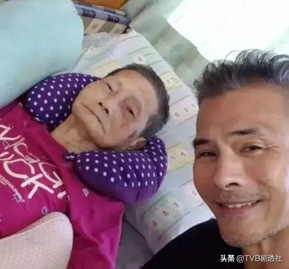 模特出身與李嘉欣是同學,悍匪形象深入人心,58歲感情依然沒有著落~~~