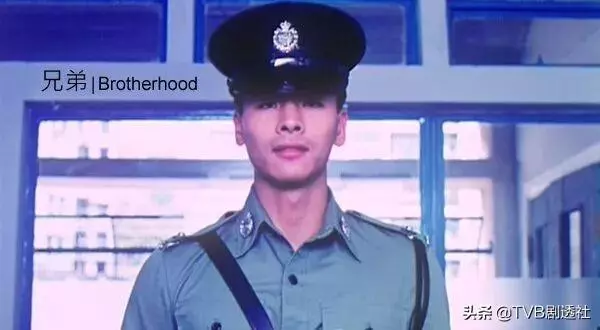 模特出身與李嘉欣是同學,悍匪形象深入人心,58歲感情依然沒有著落~~~