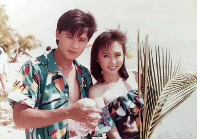當年人見人愛紅小生,卻為何一度變成酒鬼和賭徒人人躲?如今55歲....