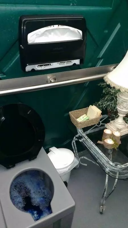 21個把悲慘情況變得超爆笑的終極樂觀人。