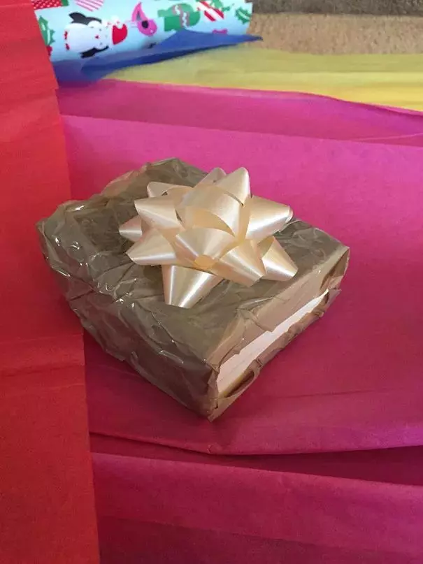 這些網友送出的聖誕節惡作劇禮物,明天應該就是他們的忌日了