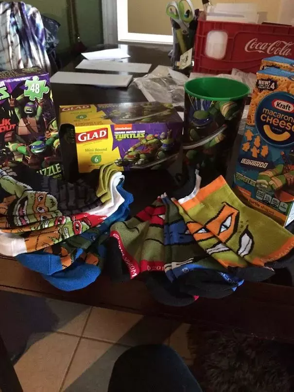 這些網友送出的聖誕節惡作劇禮物,明天應該就是他們的忌日了