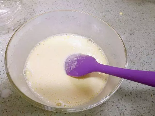 夏天就應該大口吃冰!教你製作美味的芒果雪糕,吃一口真滿足!