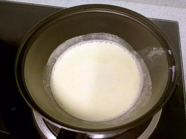 夏天就應該大口吃冰!教你製作美味的芒果雪糕,吃一口真滿足!