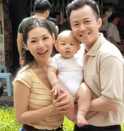 梁志強抱外孫客串電影 女兒討「出場費」