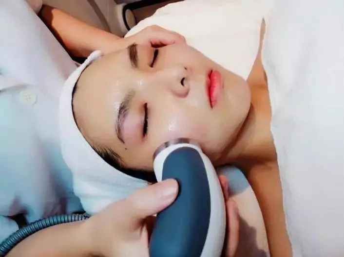 為什麼那麼多中國女孩來了新加坡,都變得越來越美了