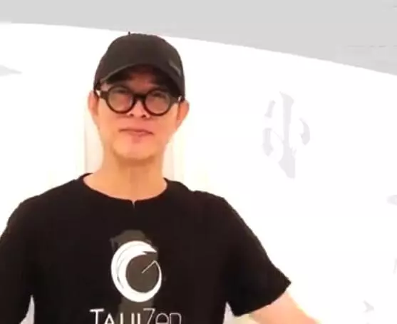 【新加坡】 56歲的新加坡籍李連杰 近照曝光 !