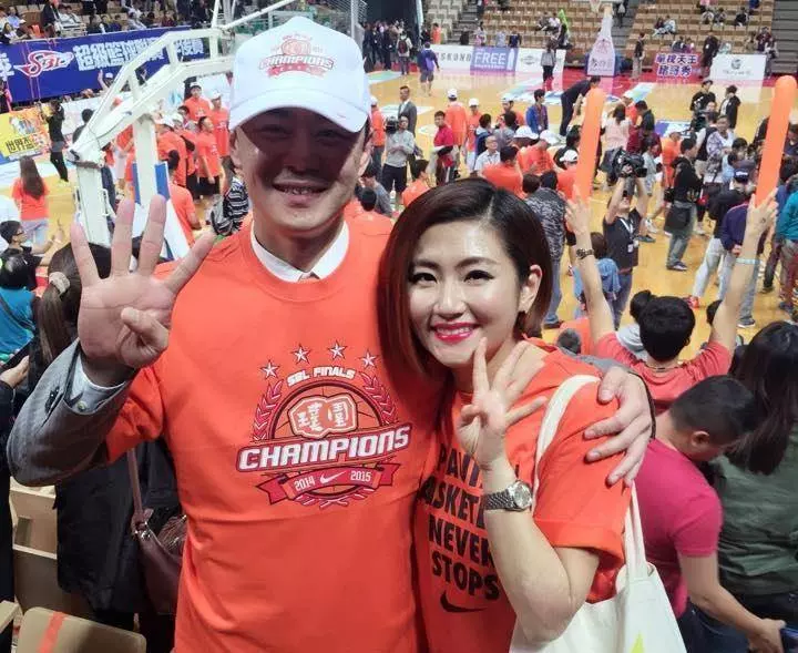 3年關係變了!Selina坦承婚姻「像一盆混濁的水」 忍多年心聲「前夫暗巷喇妹」終於說了!