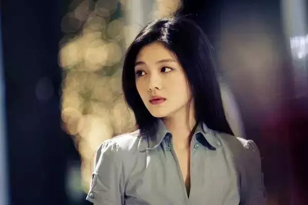 大S一個月瘦身20斤,43歲仍然像個少女,與「姐妹花」同框比美太搶鏡:女人狠起來到底有多?