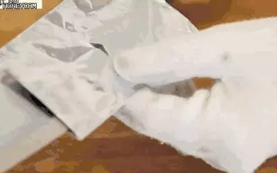 菜刀鈍了無需買磨刀石,不用花一分錢,一招立馬讓它變鋒利!跟新買的一樣哦!