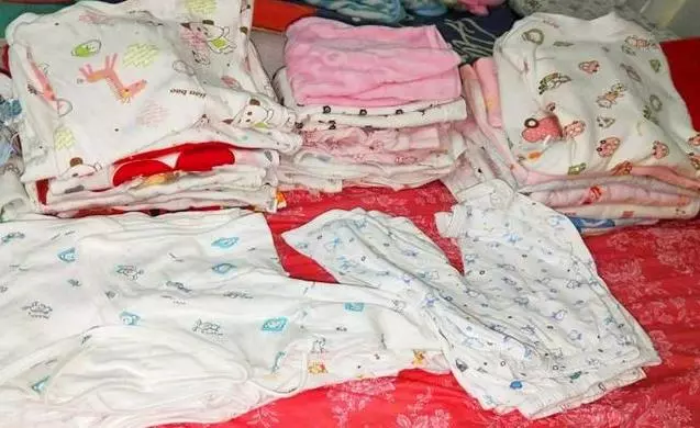 家長的這種「節儉」,不但讓孩子自卑,還會摧毀他們人生格局,長大後差距立現