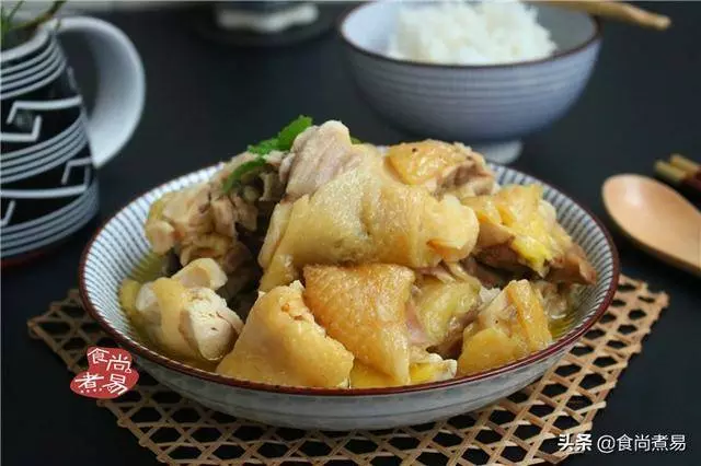 雞肉這樣做,咸香入味又簡單,家人三天兩頭就喊饞,客家人最愛