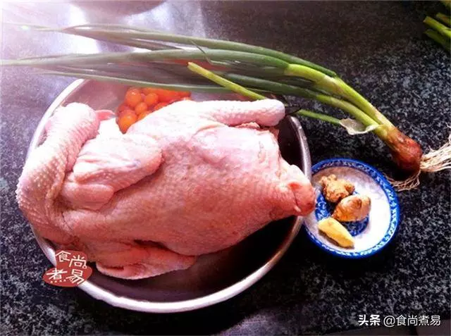 雞肉這樣做,咸香入味又簡單,家人三天兩頭就喊饞,客家人最愛
