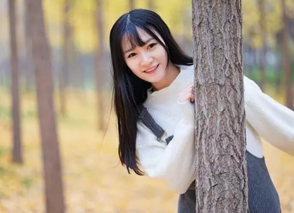 侄兒結婚婆婆給一萬,女兒結婚給十萬,她提一個請求,我一分不要