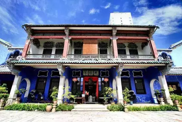 你聽說「藍屋」嗎?被評為"世界十大豪宅",原主人是中國人!