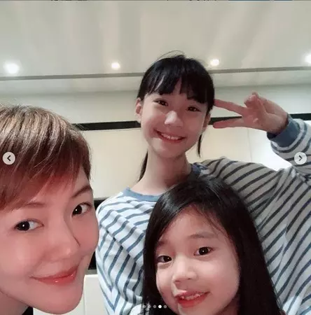 遺傳媽媽美貌 小S女兒長大了!