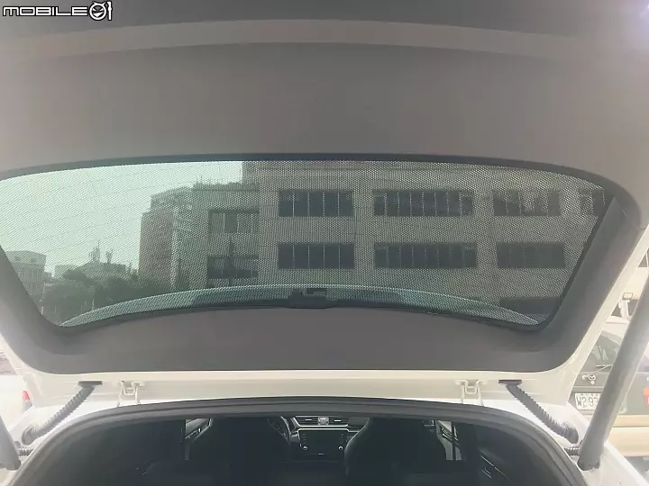猛禽Superb combi sportline 專屬遮陽簾及腳踏墊