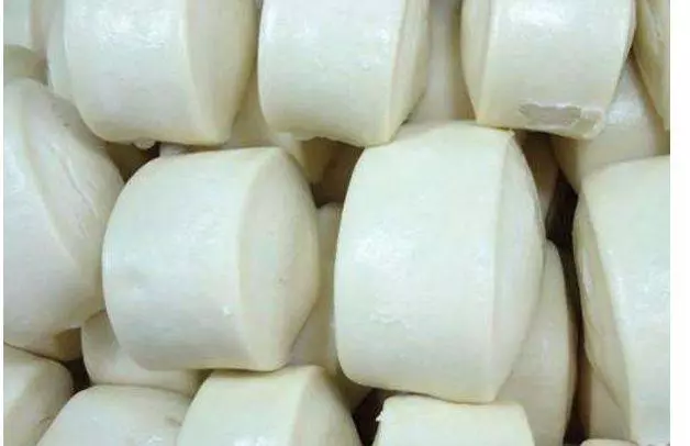 生病是自己「吃」出來的,4種食物全扔了也不要吃,有致ai風險,很多人卻天天吃