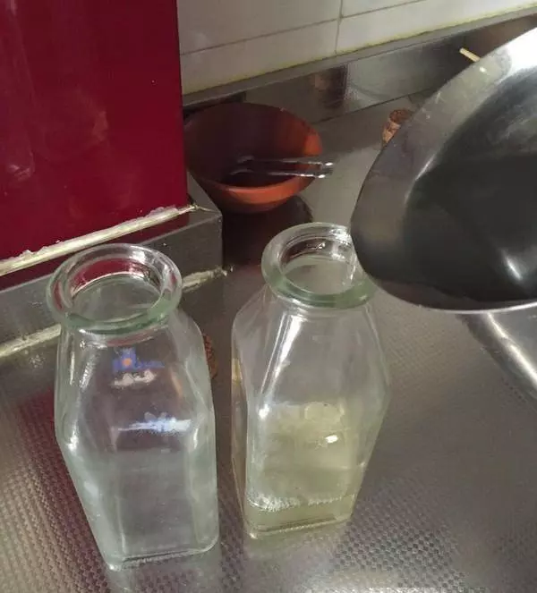 女子自製「生薑茶飲」,不僅調理好了宮寒,還瘦了8斤!整個人的氣色都變好了~
