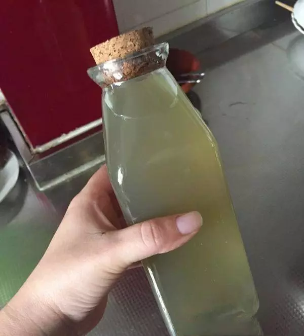 女子自製「生薑茶飲」,不僅調理好了宮寒,還瘦了8斤!整個人的氣色都變好了~