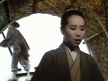 她女扮男裝走紅,卻因「妖媚」被張國榮誇天才,如今出鏡讓人吃驚