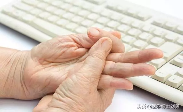 長期抽菸的人,多「3綠」,避「3氣」,常按1穴,肺會慢慢變好