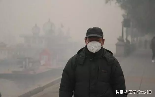長期抽菸的人,多「3綠」,避「3氣」,常按1穴,肺會慢慢變好