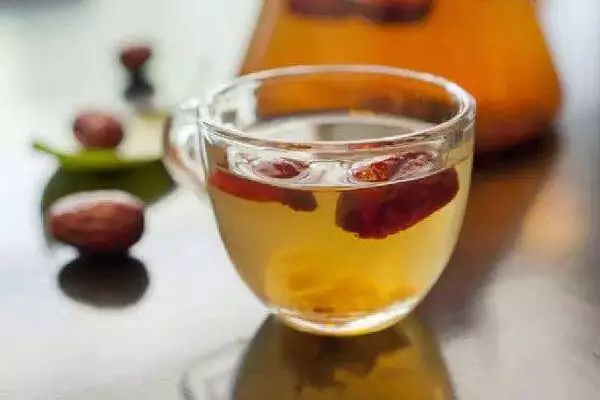 經期必備⚡ 教你簡單自製『蜂蜜紅棗茶』, 微甜暖胃❤️讓你心情瞬間Up!