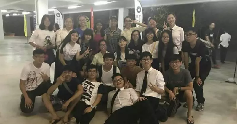 孩子,為何不等我們...... 留華生了結生命 家人痛苦萬分