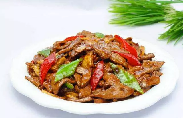 警告:4類食物讓血脂「飆升」,吃藥也管不住!