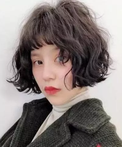25款燙髮,方便簡單,時尚好看不老氣,一定有一款適合你
