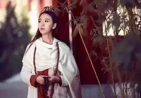 飯桌上見人品:一碗飯看出一個人的修養