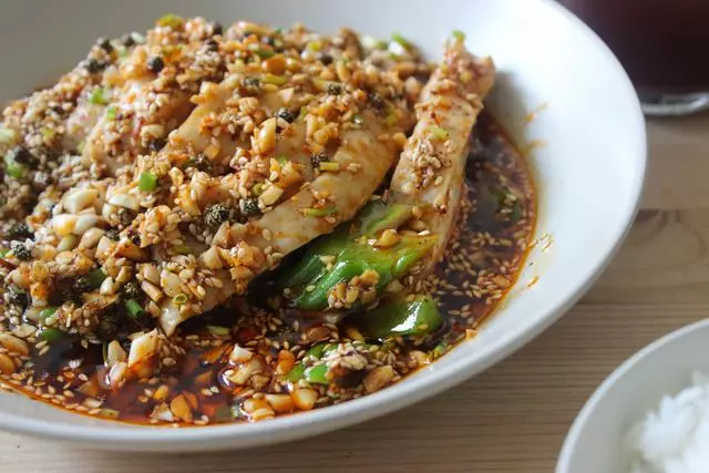 清熱又解暑，好吃還不貴的19道苦瓜做法，我能多吃兩碗飯！