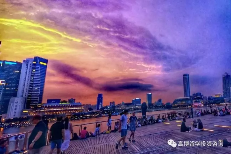 WOW~未來,在《新加坡》