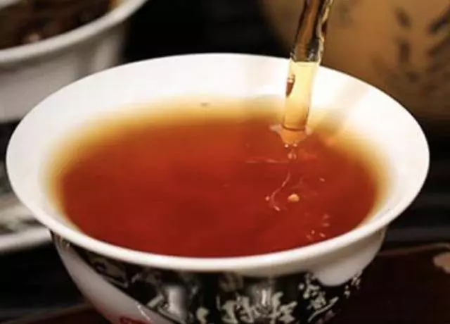 這5種隔夜菜千萬別碰!別為了省那一點,耽擱自己的健康!