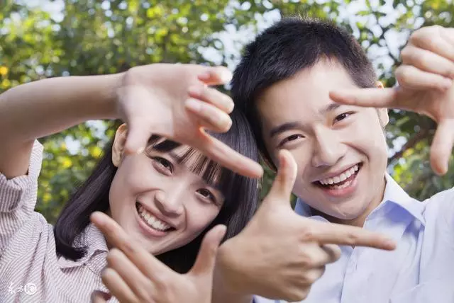 「異地戀四年,我們堅持下來了,可是因為婆婆,我們離婚了」