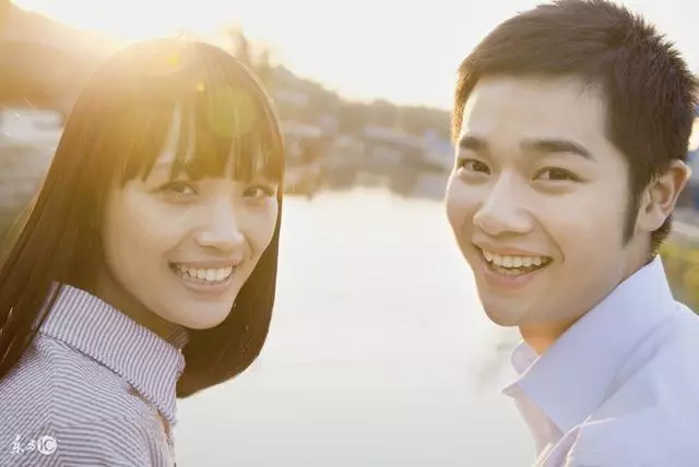「異地戀四年,我們堅持下來了,可是因為婆婆,我們離婚了」