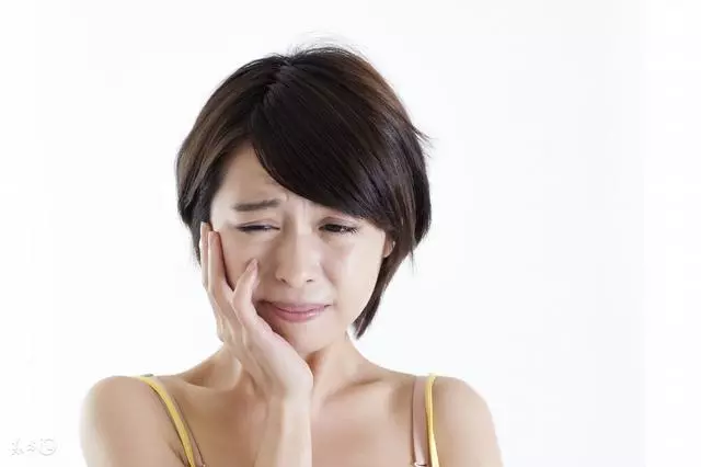 「如果重來,你會跟我結婚嗎」「對不起,幸好沒嫁給你」