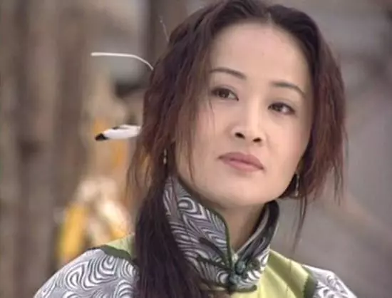 她曾是馬景濤的最愛、曾國城最想挽回的女人!當年「美艷勝過鍾麗緹」,如今55歲的她是這個模樣!