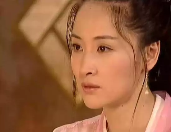 她曾是馬景濤的最愛、曾國城最想挽回的女人!當年「美艷勝過鍾麗緹」,如今55歲的她是這個模樣!