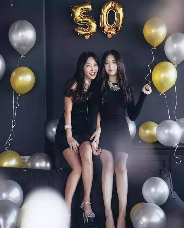 自律決定年齡!她「50歲卻像25歲」,擁有大長腿+蜜桃臀:幾歲開始鍛練,就凍齡在幾歲!
