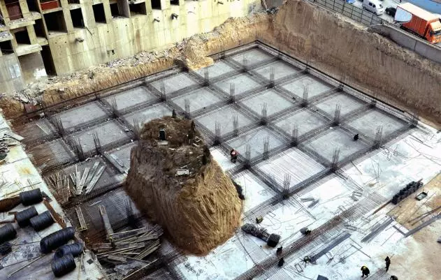 13棟中國「最狂」的釘子戶,誓死捍衛家園的結果就會變成這樣…
