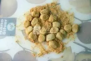自製麻薯,一口咬下,滿滿的花生香,軟Q軟Q的,好滿足~