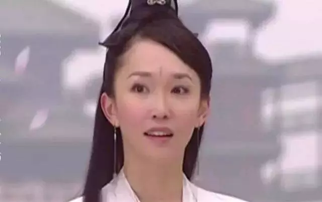 在中國撈金的11個新加坡明星,我一直以為他們是台灣人~